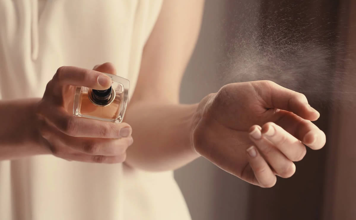 Como preservar a fragrância do seu perfume por mais tempo?